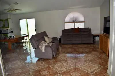 1701 Jernae Court, Las Vegas, NV 89108 Living Room