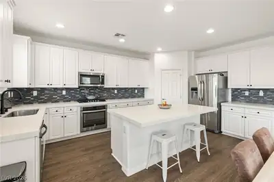 7775 Santos Bay Court Las Vegas, NV 89179