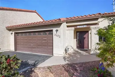 3102 La Mancha Way, Henderson, NV 89014 Front of Structure