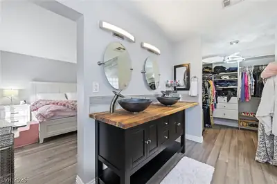 250 Garfield Drive, Henderson, NV 89074 Primary Bathroom