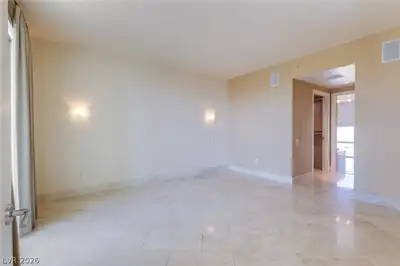 322 Karen Avenue 3601 Living Room