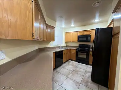 5155 West Tropicana Avenue 1128 Kitchen