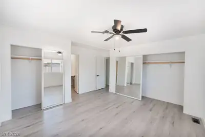 5235 Sir James Way, Las Vegas, NV 89110 Bedroom