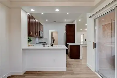 2401 Ocean Edge Court, Las Vegas, NV 89134 Kitchen
