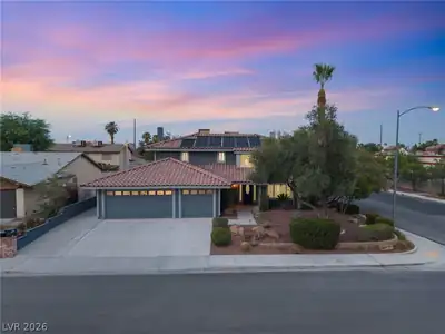 3990 Coolcrest Court, Las Vegas