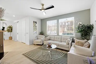 10231 Deerfield Beach Avenue 102 Living Room