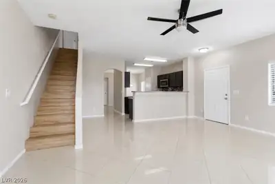 5512 Jackpot Winner Lane 103 Living Room