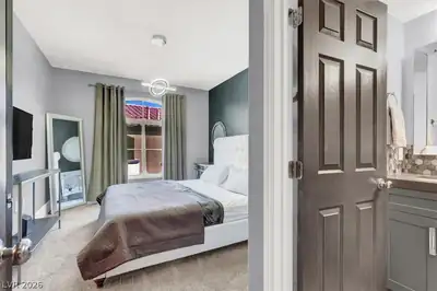 9000 South Las Vegas Boulevard 2222 Bedroom