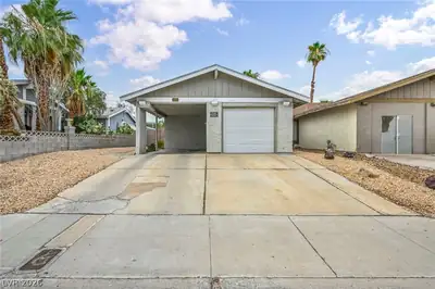 4794 Via San Andros Lane, Las Vegas, NV 89103 Front of Structure