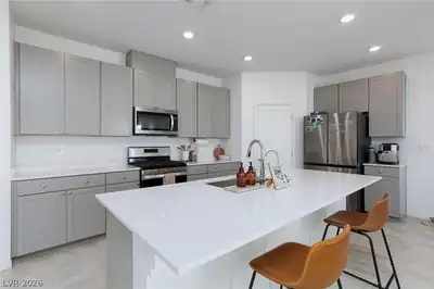 10144 Kings Amethyst Street, Las Vegas, NV 89141 Kitchen