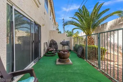 5267 Sunny Beach Lane, Las Vegas, NV 89118 Patio