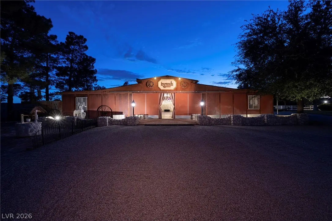 8213 Rancho Destino Road, Las Vegas, NV 89123