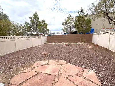 5333 Floating Flower Avenue, Las Vegas, NV 89139 Yard