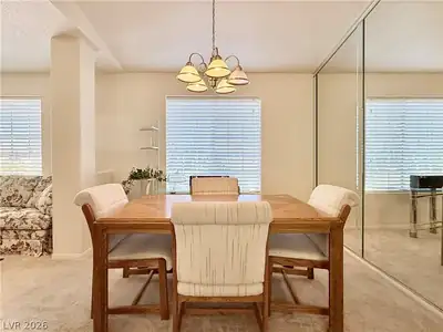 301 West Hickory Street Dining Area