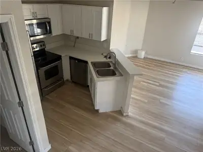 530 Elm Drive 201 Kitchen
