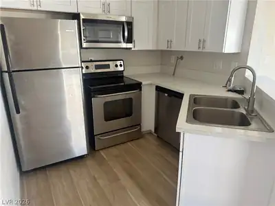 530 Elm Drive 201 Kitchen