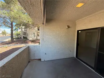 4736 NARA VISTA Way 104 Patio