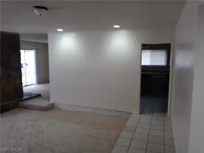 212 Bradshaw Way Living Room