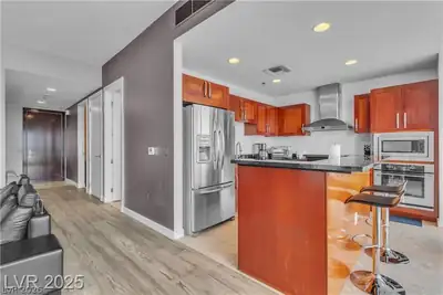 4525 Dean Martin Drive 3207 Kitchen