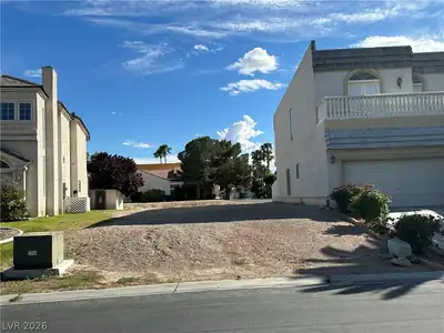 777 Vegas Valley Drive, Las Vegas, NV 89109 Lot