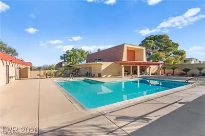 3827 Cavalry Street, Las Vegas, NV 89121 Pool
