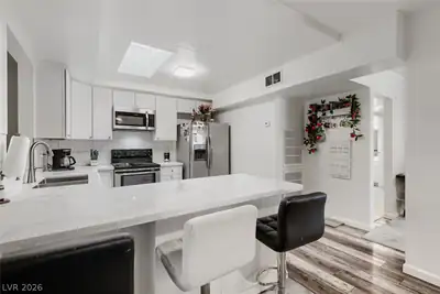 3827 Cavalry Street, Las Vegas, NV 89121 Kitchen