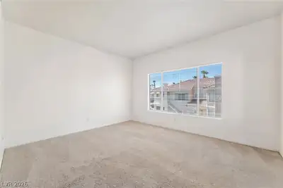 251 South Green Valley Parkway 3921 Bedroom