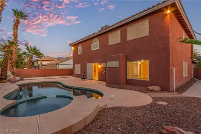 1066 Aspen Valley Avenue, Las Vegas, NV 89123 Pool