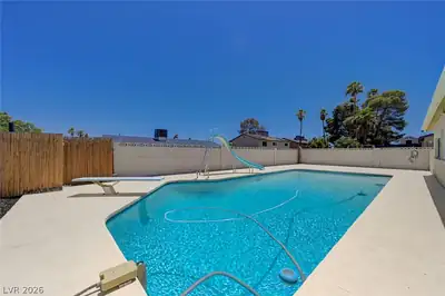 405 Davenport Lane, Las Vegas, NV 89107 Pool