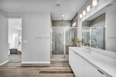11573 Hawking Avenue, Las Vegas, NV 89138 Primary Bathroom