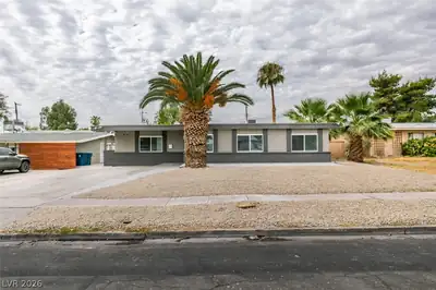 1922 Houston Drive Las Vegas, NV 89104