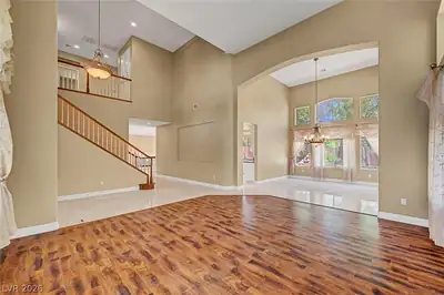 229 North Buteo Woods Lane Living Room