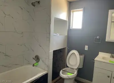 3668 Fort McHenry Drive Bathroom