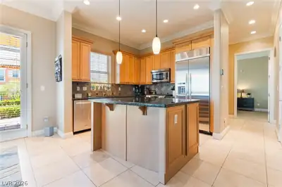 20 Via Visione 106, Henderson, NV 89011 Kitchen