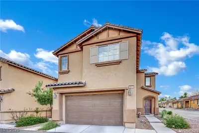 4521 Sonoma Sunset Court, Las Vegas, NV 89130 Front of Structure