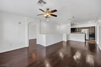 3975 North Hualapai Way 264 Living Room