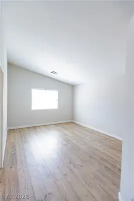 4205 West Delhi Avenue Bedroom