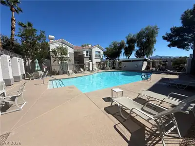 2325 Windmill Parkway 324, Henderson, NV 89074 Pool