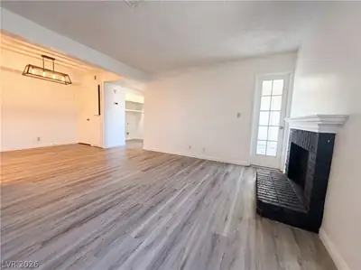 1701 East Katie Avenue 83 Living Room