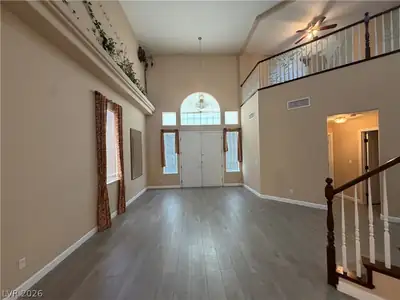 2381 GOLDFIRE Circle, Henderson, NV 89052 Entrance Foyer