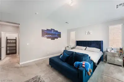 10124 Skye Saddle Avenue Bedroom
