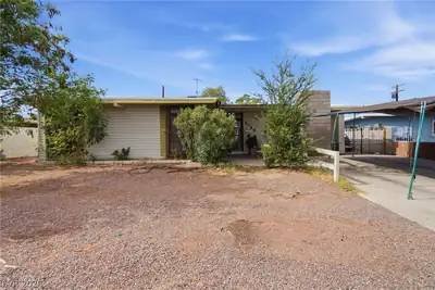 2740 Reynolds Avenue, North Las Vegas