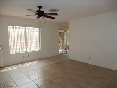 4431 Honeydew Circle Living Room
