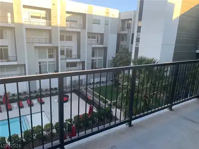 2775 West PEBBLE Road 325 Balcony