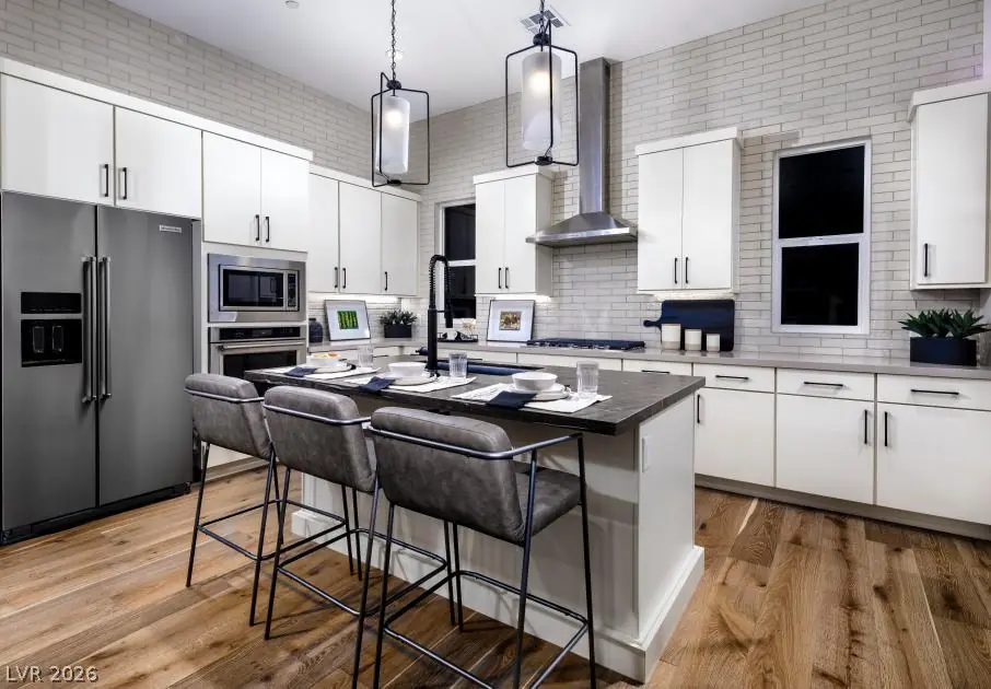 2524 Cracked Stone Street, Henderson, NV 89044