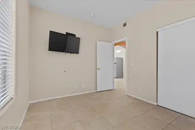 2201 Ramsgate Drive 818 Bedroom
