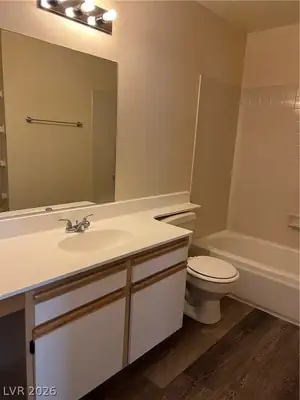 2200 South Fort Apache Road 2226 