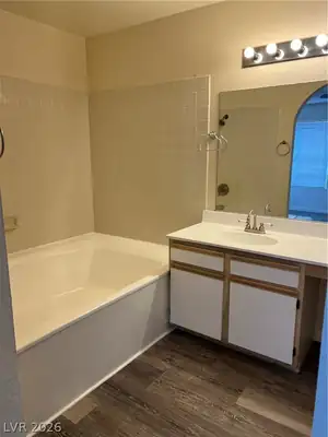 2200 South Fort Apache Road 2226 