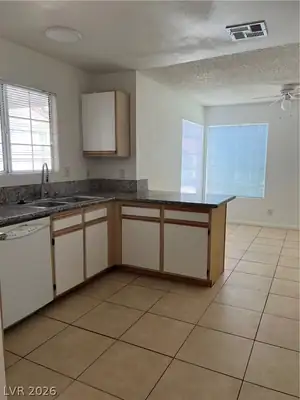 2200 South Fort Apache Road 2226 
