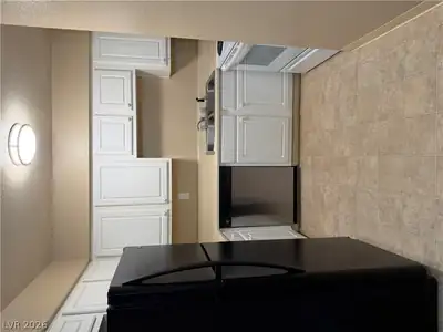 3151 Soaring Gulls Drive 1208 Kitchen
